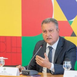 Rui Costa coloca nome à disposição para o Senado e embola disputa na Bahia