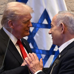 Trump assina acordo de cessar-fogo em Gaza e encerra guerra entre Israel e Hamas