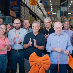 Atakarejo inaugura nova loja em Feira de Santana e gera 400 empregos