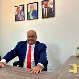 Valorização: Itacaré paga 13º a contratados pela primeira vez na história e antecipa benefícios dos concursados