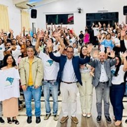 Ibirataia: Magno Lavigne participa da formatura de 105 alunos do projeto geração