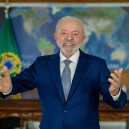 Pesquisa Atlas/Bloomberg crava Lula como favorito para quarto mandato em 2026