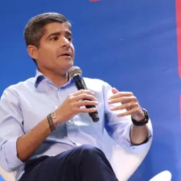 Bolsonaristas podem não apoiar ACM Neto se ele não der apoio a Flávio em 2026, diz site