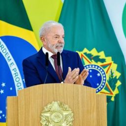 Pulverização de candidaturas na direita pode favorecer Lula em 2026, diz jornalista