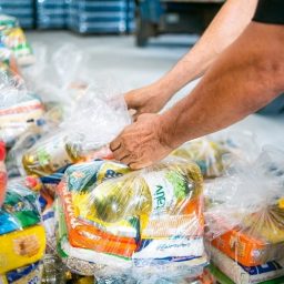 Cesta básica fica mais cara nas capitais brasileiras em março