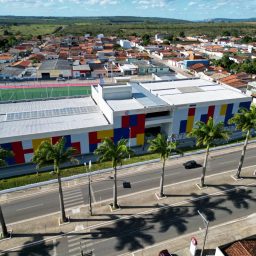 Jerônimo entrega centésima escola de tempo integral em três anos de governo da Bahia