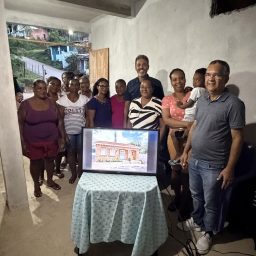 Rafa de Hildécio participa de reunião na Associação das Mulheres Guerreiras da Baixinha de Taperoá