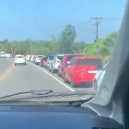 Retorno do Réveillon: Usuários enfrentam filas de 2 km no Terminal de Bom Despacho