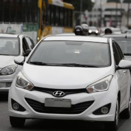 Venda de veículos ficará mais barata com fim de cartórios e taxas