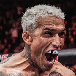 Charles do Bronx convoca torcida antes de encarar Holloway no UFC 326: ‘Chocar o mundo’