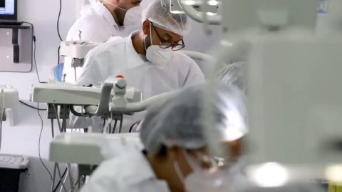 Mais de 250 profissionais são convocados para reforçar a assistência à saúde na Bahia