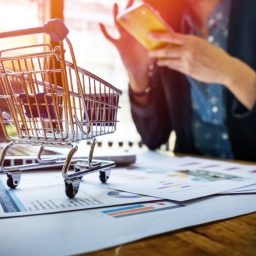 Dia Mundial do Consumidor: informação é a principal defesa contra práticas abusivas