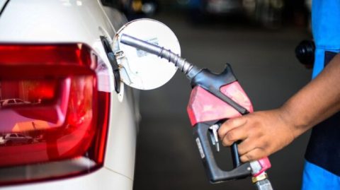 PREÇO SALGADO! Gasolina sobe 7,4% e diesel chega a aumentar 20% após reajuste na Bahia