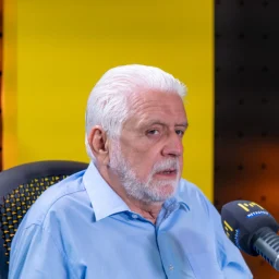 Jaques Wagner pede definição rápida da chapa governista na Bahia