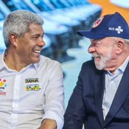 Jerônimo entrega moradias do Minha Casa, Minha Vida em Dias d’Ávila com participação de Lula