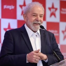 Lula convoca “velha guarda” do PT para ajudar na coordenação da campanha de 2026