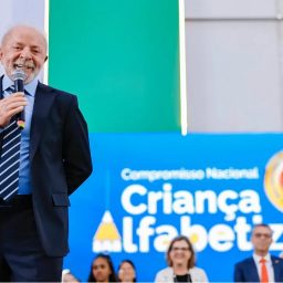 AtlasIntel: Lula lidera intenções de voto contra Flávio Bolsonaro no 1º turno