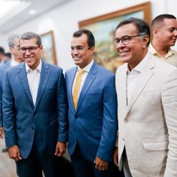 Ibirataia: Prefeito Sandro Futuca participa de entrega da Comenda 2 de Julho na Assembleia Legislativa da Bahia em Salvador