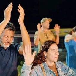 Rafa de Hildecio marca presença em noite histórica do Clama Cairu