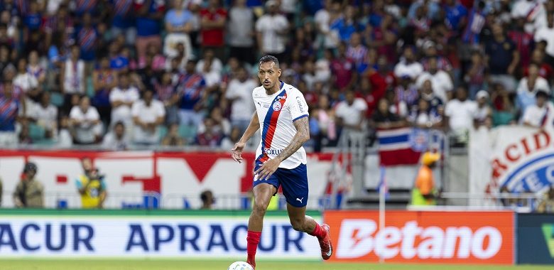 Bahia consegue efeito suspensivo e zagueiro é liberado para enfrentar o Flamengo