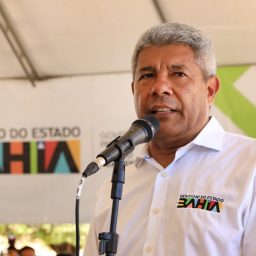 Governador Jerônimo manda recado direto e detona elitismo da oposição na Bahia