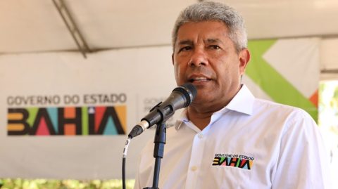 Governador Jerônimo manda recado direto e detona elitismo da oposição na Bahia