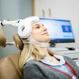 Neuromodulação ganha espaço no tratamento da dor crônica e do estresse