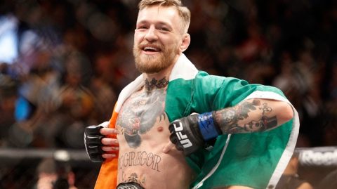 Oficial! Conor McGregor volta ao UFC após cinco anos para luta contra Max Holloway