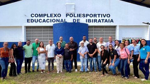 Prefeito Sandro Futuca celebra entrega oficial do Complexo Esportivo de Ibirataia